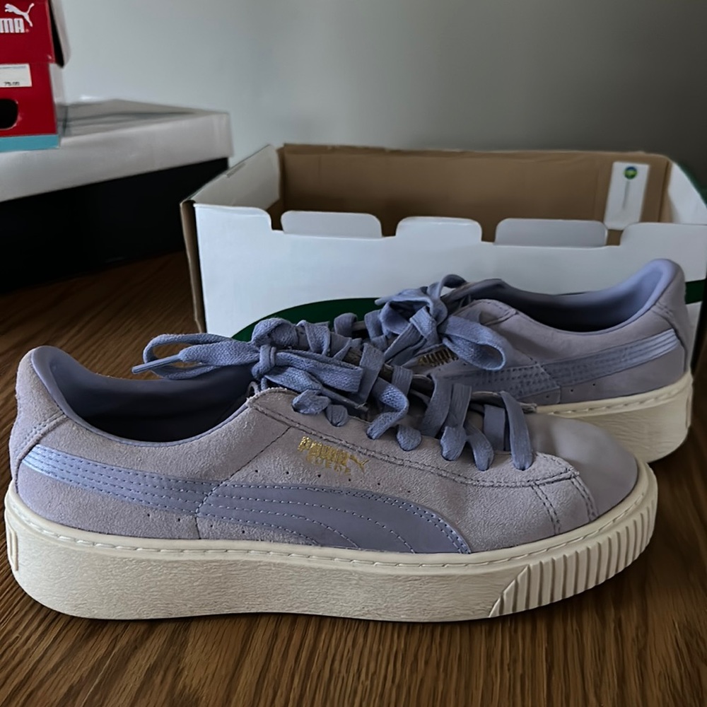 Puma sneakers